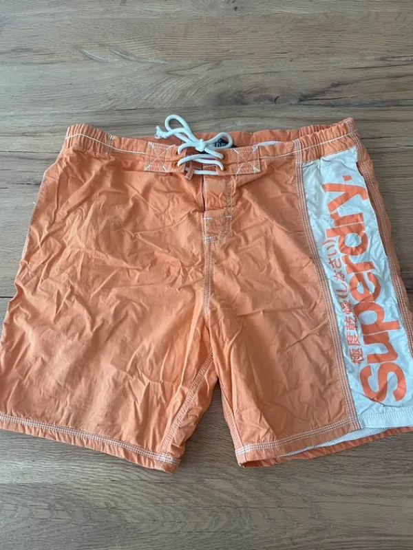 Sale Superdry uimashortsit