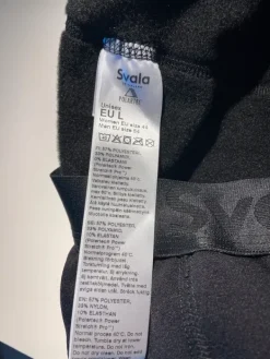 Clearance Svala välikerrosvaate