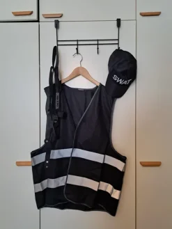 Best SWAT Naamiaissetti