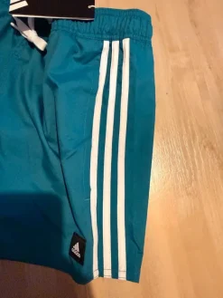 Best adidas Szorty kąpielowe