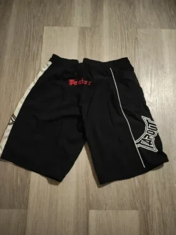 Discount Tapout kamppailushortsit
