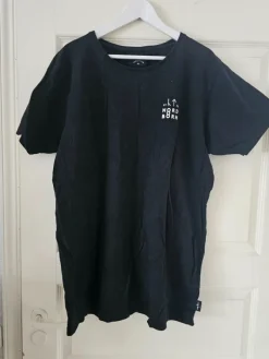 Discount Teee Club t-paita