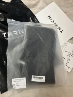 Discount Thrivin housut