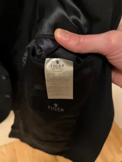 Clearance Tiger of Sweden Kalkin-puvun takki