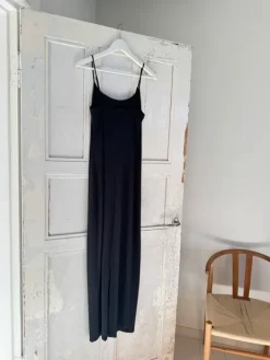 Sale Gina Tricot Tiukka mekko