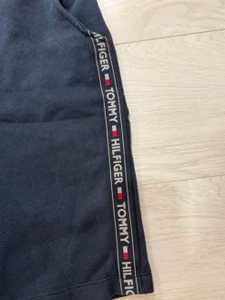 Sale Tommy Hilfiger college shortsit