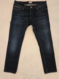 Tommy Hilfiger farkut