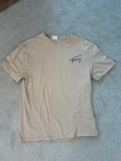 Discount Tommy Hilfiger t-paita