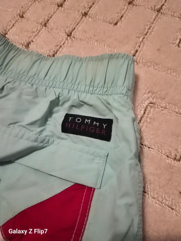 Sale Tommy Hilfiger uimashortsit koko M