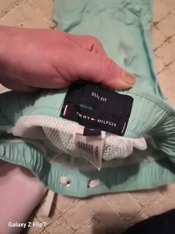 Sale Tommy Hilfiger uimashortsit koko M