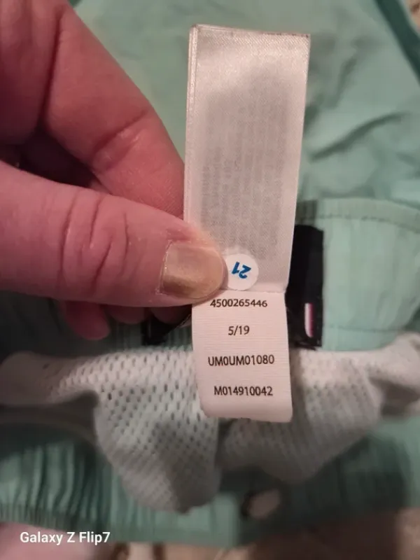 Sale Tommy Hilfiger uimashortsit koko M