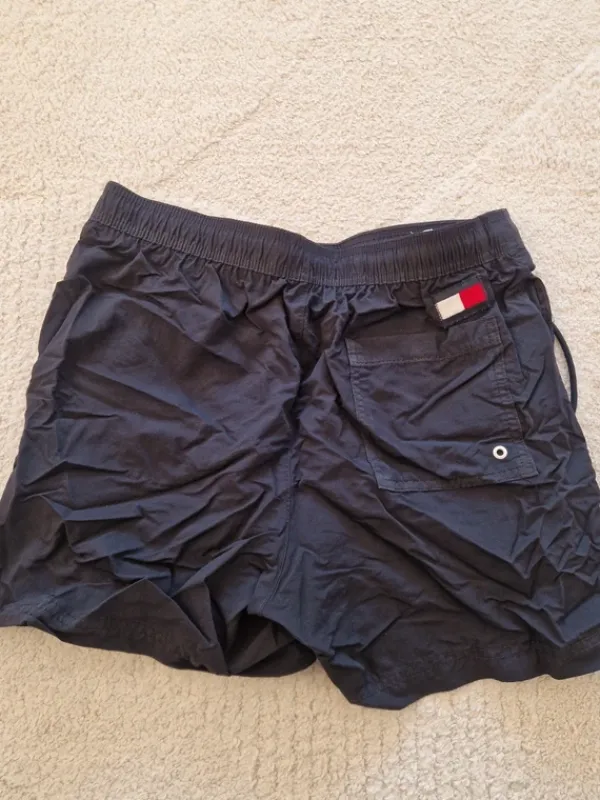 Best Tommy Hilfiger uimashortsit