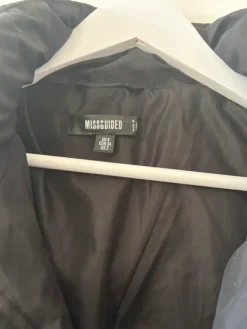 Hot Missguided Toppatakki