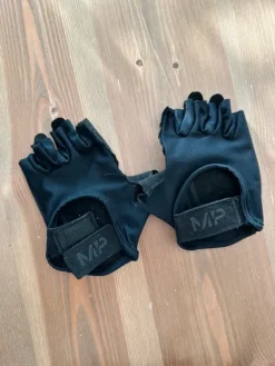 Outlet MyProtein treenihanskat