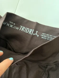 Best Treenisetti, toppi & trikoot