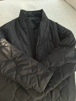 Discount ABOUT YOU Trendyol tikkitakki XS