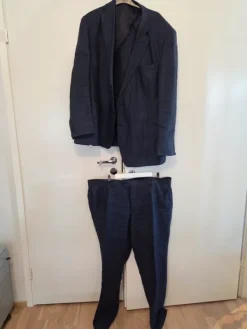 Sale Dressmann Tumman sininen pellavapuku