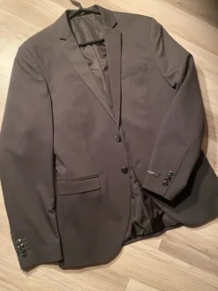 Best Jack & Jones Tummanharma puku 48