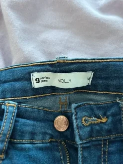 Hot Tummansiniset farkut