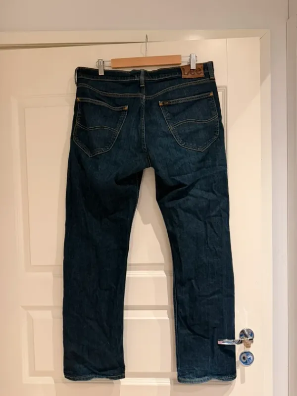 New Lee tummansiniset farkut