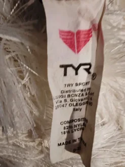 Best TYR - kisauimapuku (koko D128)