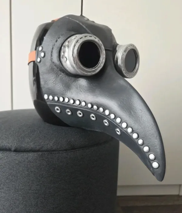 Sale Užgavėnių kaukė