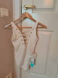 Online H&M Uimapuku (käyttämätön)