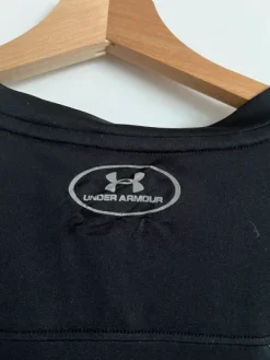 Clearance Under Armour paita
