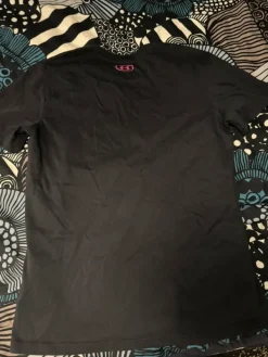 Clearance UnderAmour treenipaita