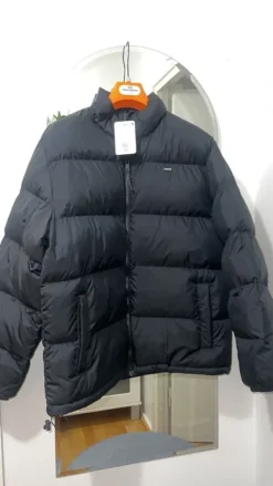 Levi's untuvatakki / puffer