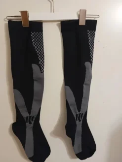 Discount muu Urheilukompessiosukat naisille XL koko