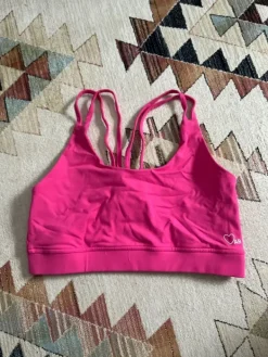 Outlet Urheiluliivit