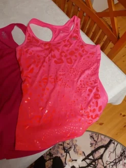 Outlet Nike Urheilutopit xs