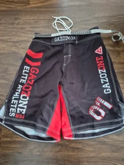 gazoz One Uudet käyttämättömät shortsit koko M