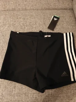 Hot adidas Uudet, käyttämättömät uimahousut