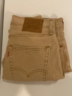 Discount Levi's Uudet Levis farkut