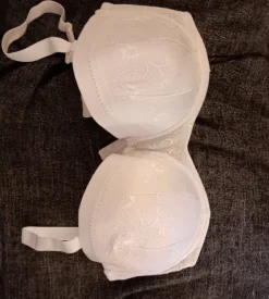 Hot Pola Uudet rintaliivit