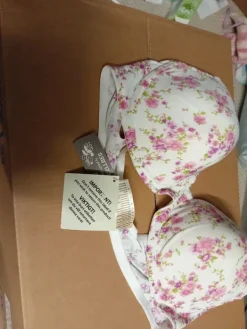 New Uudet topatut rintaliivit(629)