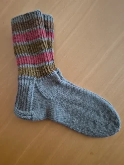 Sale Uudet villasukat 38