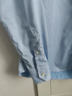 Sale Vaaleansininen kauluspaita