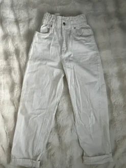 Outlet Valkoiset housut