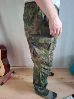 Discount Varusteleka särmä tst M05 RES maastohousut