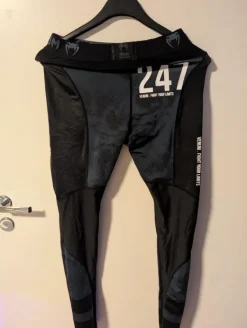 Hot Venum Bandagen Sport Leggings Mens M