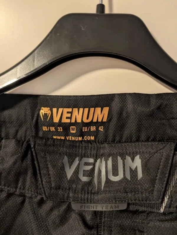 Outlet Venum shorts Mens M MMA Muay Thai Brazilian Jiujutsu