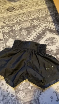 Clearance Venum shortsit