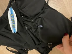 Best Vientisas maudymosi kostiumėlis