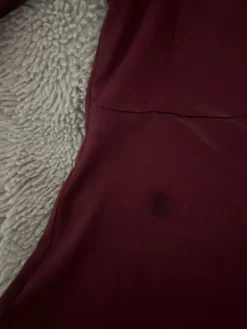 Best Gina Tricot Viininpunainen pitkähihainen