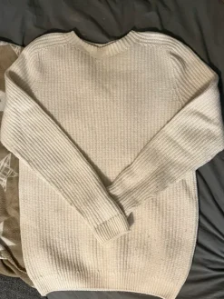 Sale North Outdoor Villapaita