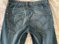 Clearance Vintage 2008 Levi’s Engineered Jeans W32