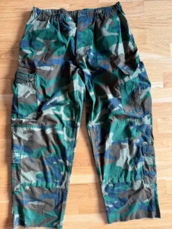Hot Camo Vintage pants